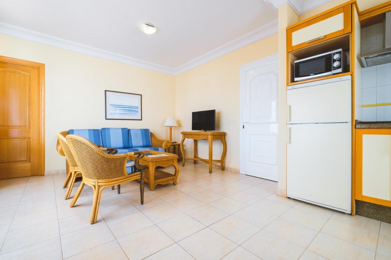 Apartamentos Livvo Coloradamar Playa Blanca  Exterior foto