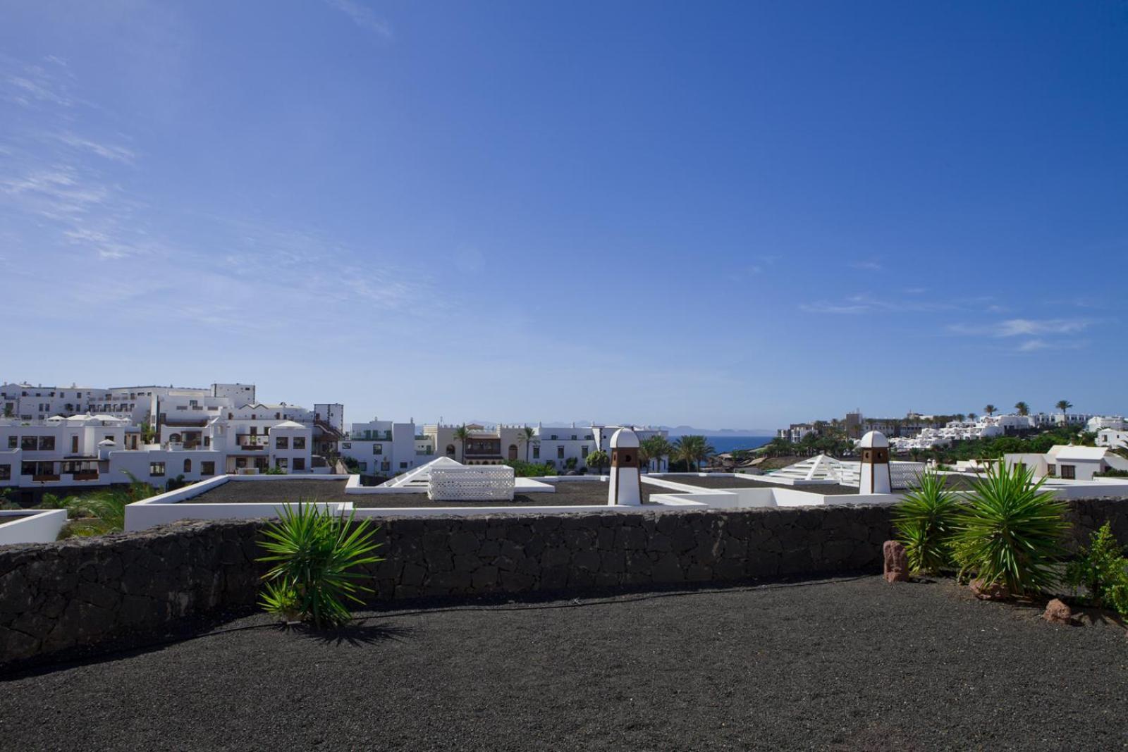Apartamentos Livvo Coloradamar Playa Blanca  Exterior foto